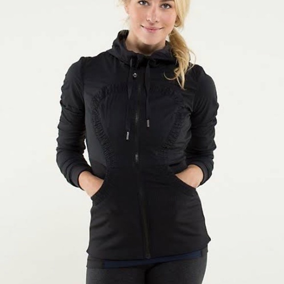 Lululemon Black & Grey Reversible Jacket - Picture 3 of 10